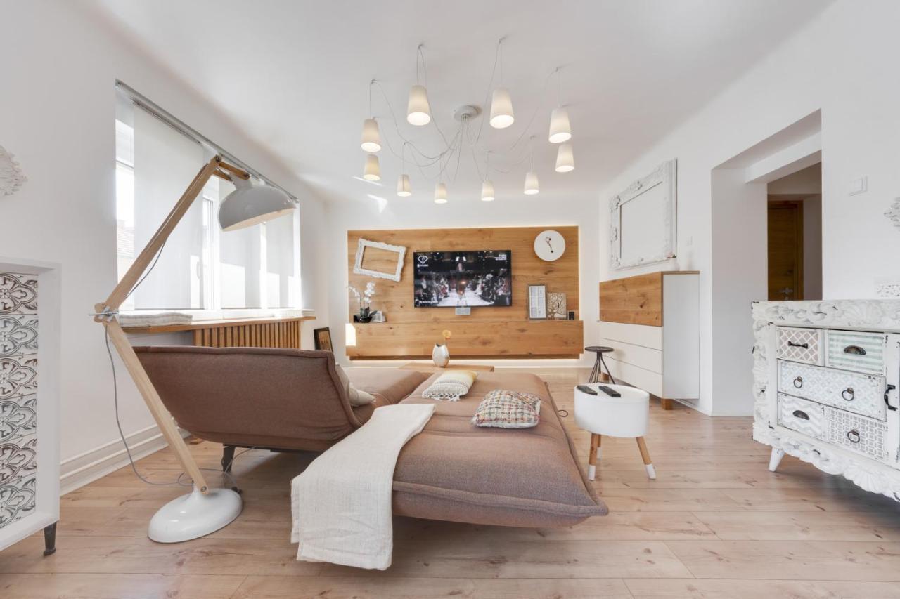 Amazing Apartment In Downtown Maribor Buitenkant foto