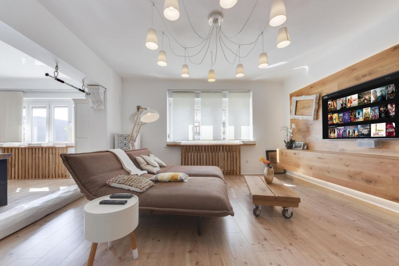 Amazing Apartment In Downtown Maribor Buitenkant foto